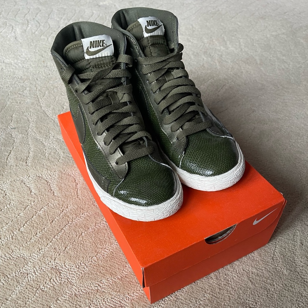 Nike Blazer Mid